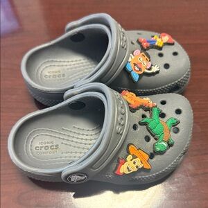 CROCS Toddlers Gray Slippers with Toy Story Characters